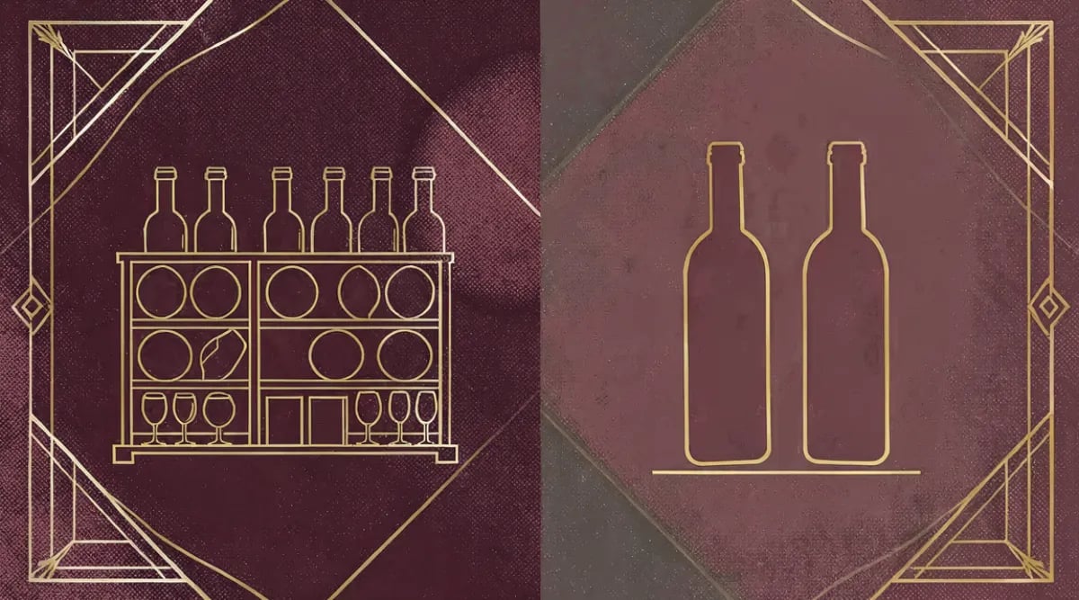 Viñedo regenerativo con cubierta vegetal entre hileras de vides y ovejas pastando al fondo
